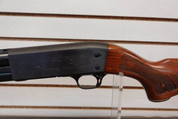 371608689-8-__80903.jpg 1977 ITHACA MODEL 37 FEATHERLIGHT 12 GA 40TH ANNIVERSARY DUCKS - Used