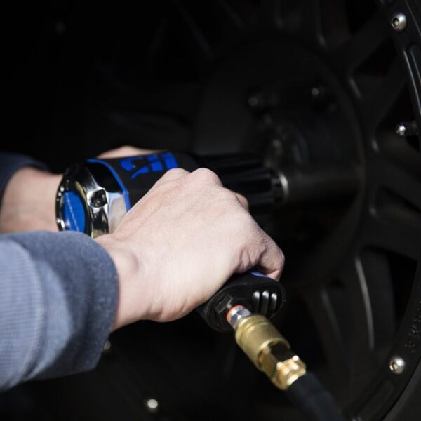 61avagbajfl.-ac-sl1000-__68239.jpg Campbell Hausfeld 1/ 2" Impact Wrench, Air Impact Driver (TL140200AV), 550 FT/ LBS Torque