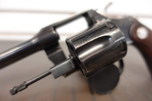 840320-10-__39517.jpg 1955 COLT OFFICIAL POLICE .38 SPECIAL 5" CTG REVOLVER