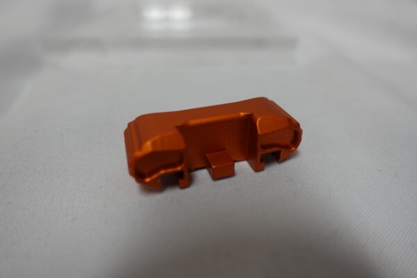 dsc03411__55313.jpg TIMBER CREEK GLOCK AMBIDEXTROUS CHARGING HANDLE Mini ORANGE
