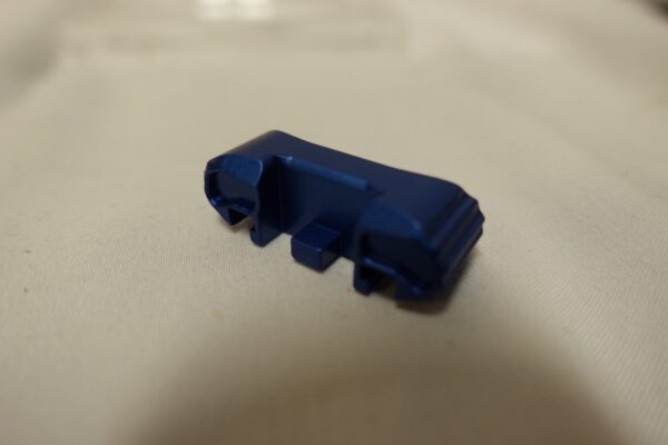 dsc03414__54900.jpg TIMBER CREEK GLOCK AMBIDEXTROUS CHARGING HANDLE Mini BLUE