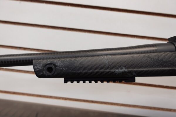 dsc04627__87299.jpg BERGARA CREST CARBON 7 PRC - Carbon Fiber Barrel w/ Omni Muzzlebrake & Fluted Bolt