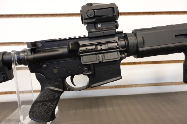 dsc04640__24139.jpg BATTLE ARMS BAD-15 556 RIFLE