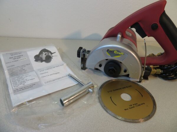 FlorCraft Z1E-AJ-110 4-1/2" 10 Amps Corded Circular Tile New in Case