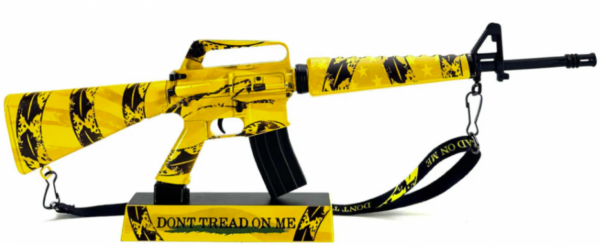 screenshot-2025-08-29-100104-10956.1760577712.1280.1280__18467.png Goat Guns - Miniature M16-A1 -"Don't Tread on Me"
