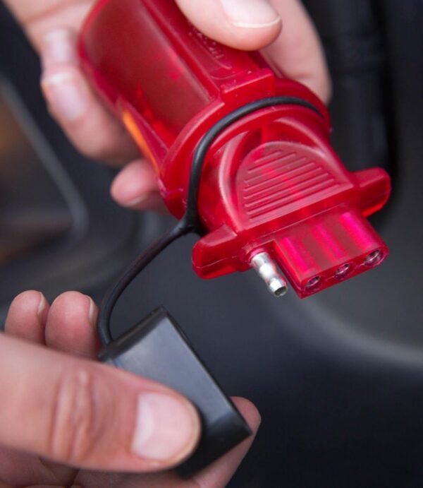 UHaul Trailer Adapter (Nite Glow) Uhaul 47335 849278096403